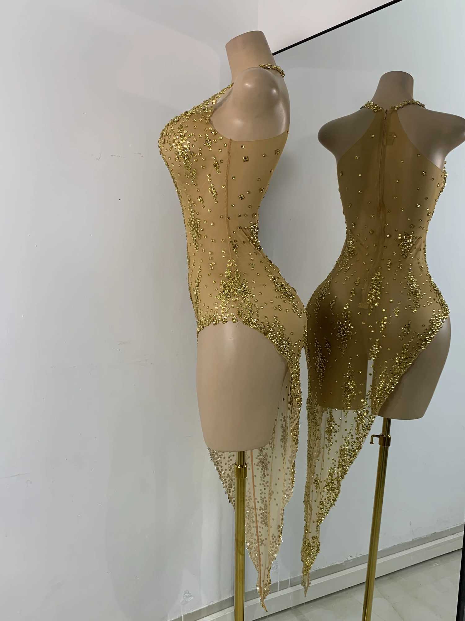 Sparkly Gold Design Evening Party Dress Luxury Rhines See Through Sexy Womens Clothing Mesh Stretch Birthday Dresses XJ250722