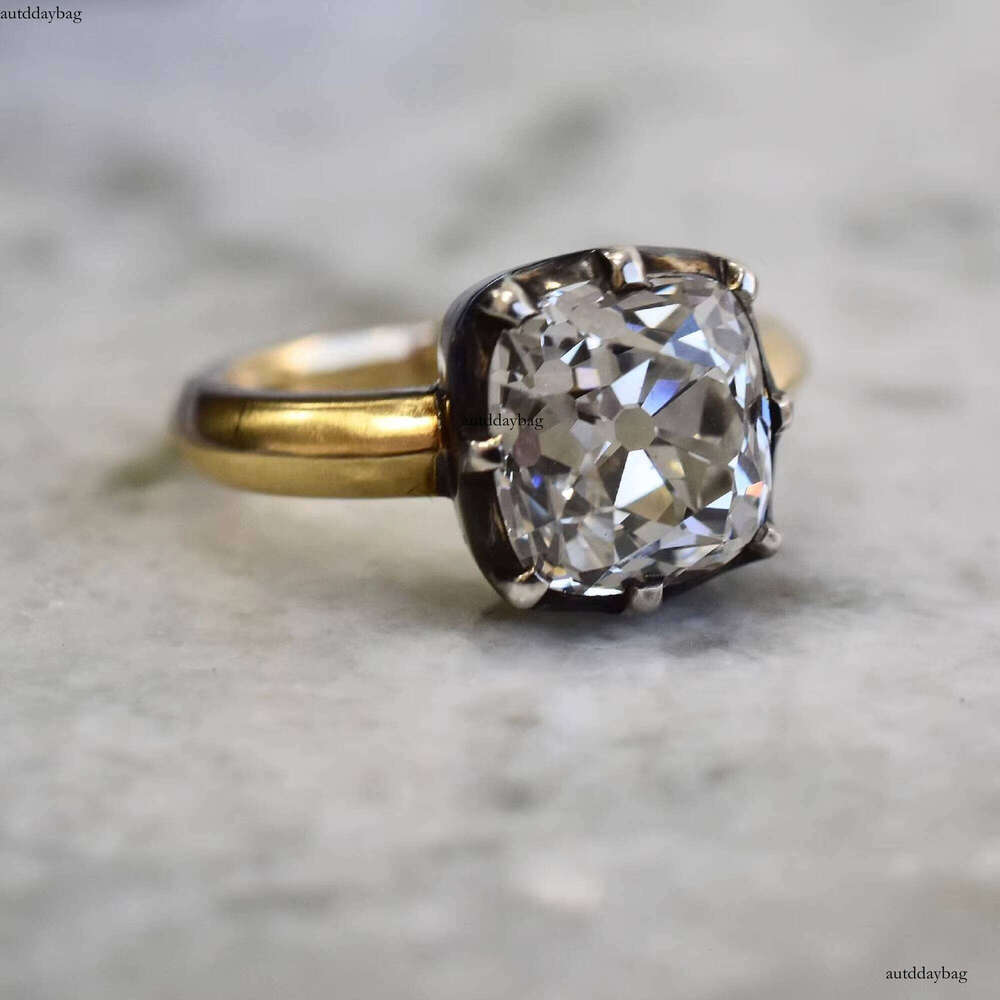 Embedded frame set of silica engagement with dragon and 3.00 Ct antique pad cutting wedding old mine diamond ring