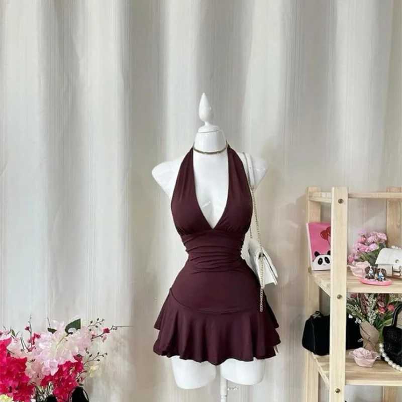 Solid Color Dress Casual Chic Dinner American Retro Hip-Hop Streetwear 2000s Crop Top Pastoral Girl Sexy Comting Womens Dress XJ250722