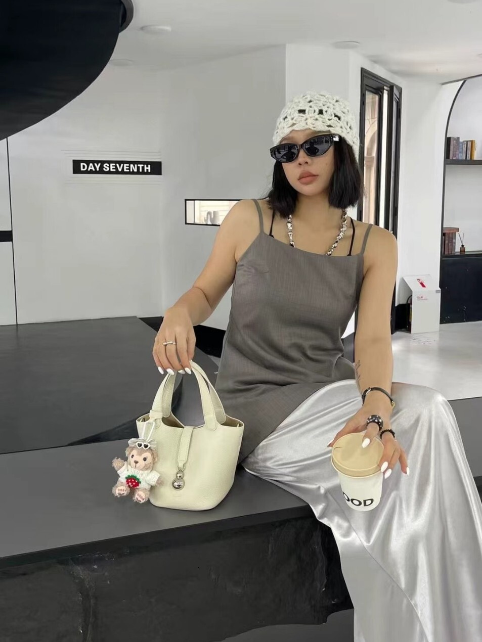 Free shipping designer bag 2025 Summer New Lychee Pattern Handbag Basket Bag Women Korean Style Crossbody Bucket Bag Wholesale Shoulder Bag