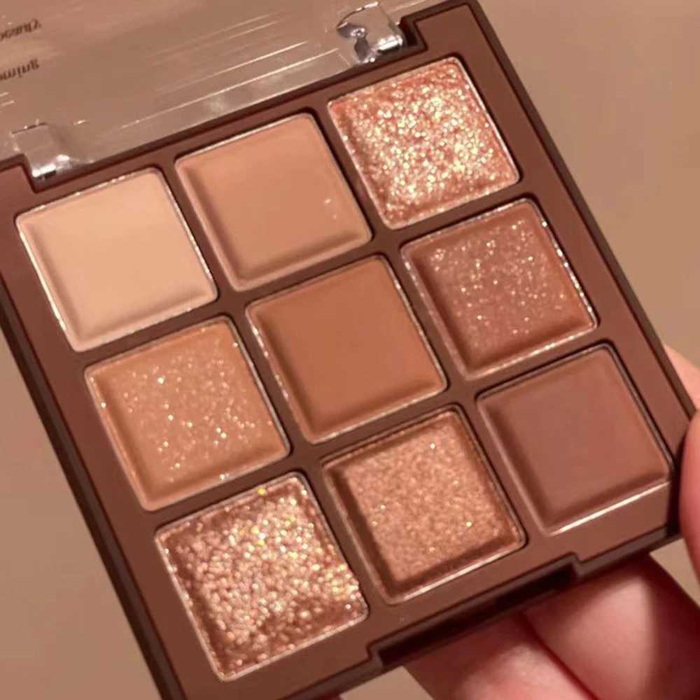 9 Colors Glitter Eyeshadow Palette Shimmer Matte Earth Color Acrylic Eyeshadow Palette Waterproof Korean Makeup Cosmetics W250722
