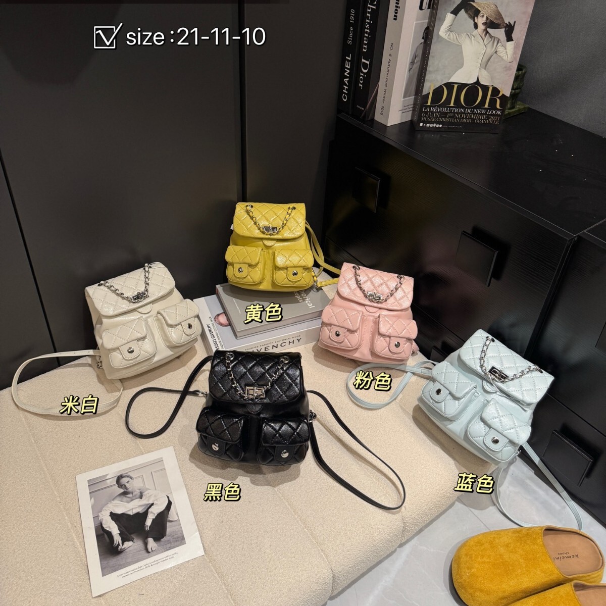 Free shipping designer bag 2025 Wind Lingge Chain Lock Buckle Backpack For Women Summer New Fashion Exquisite Frog Backpack