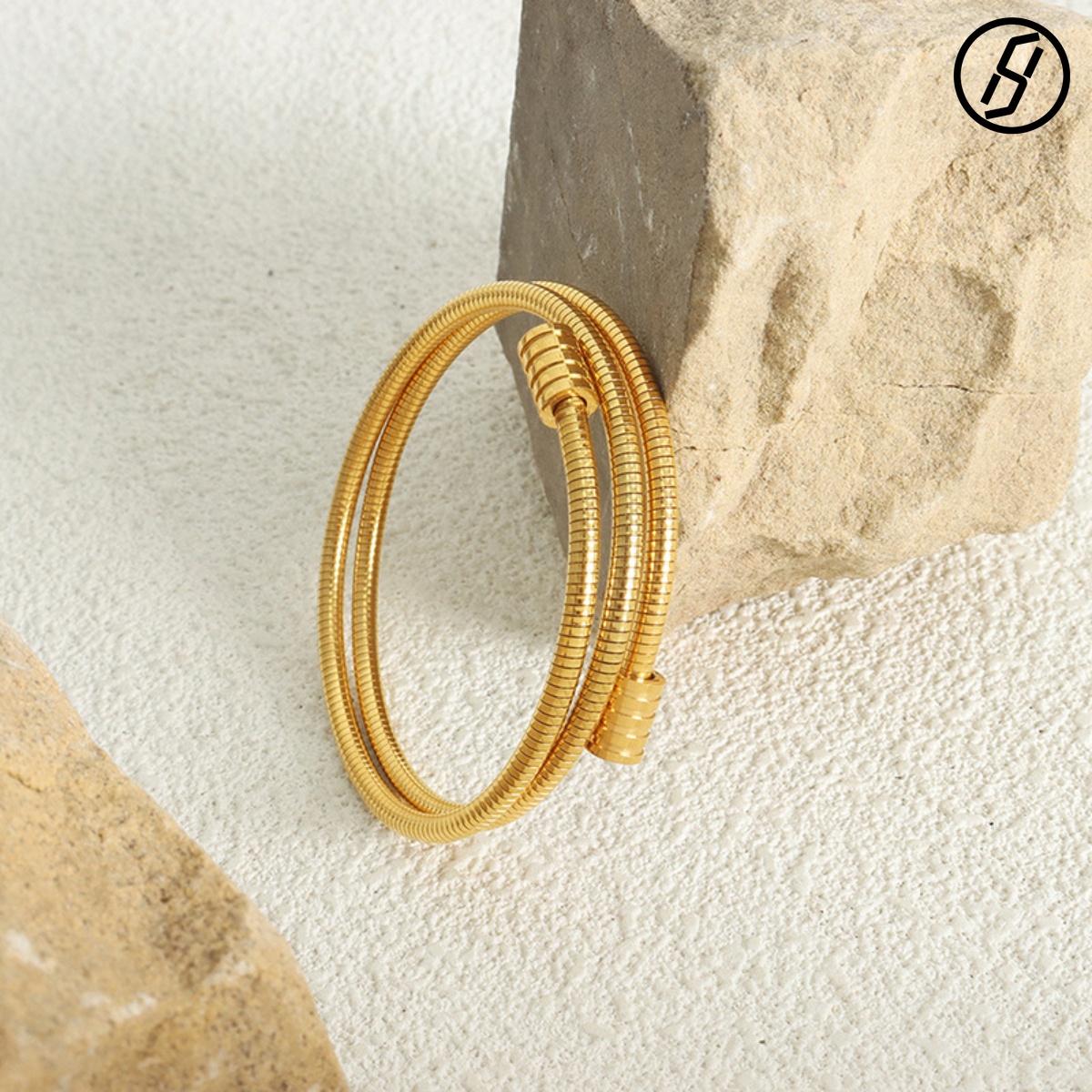 Designer's Personalized Niche Ins Simple Snake Bone Chain Multi-layered Fashion Versatile Titanium Steel Gold-plated Nail Bracelet Jewelry for Wo