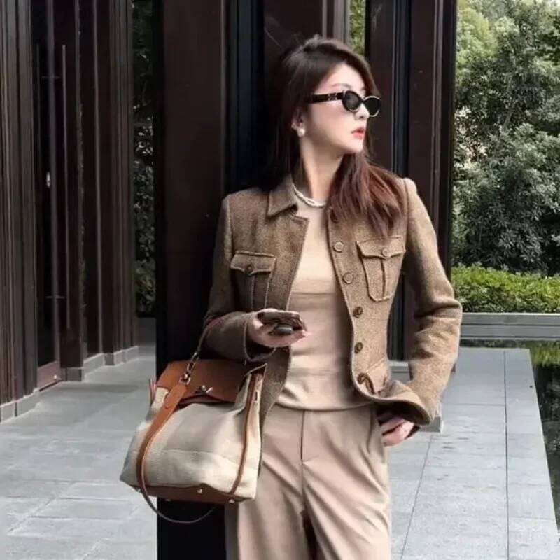 Spring and Autumn Women's Overalls Female New Style Vintage Warm Look Slimmer Fashion Women Jacket
