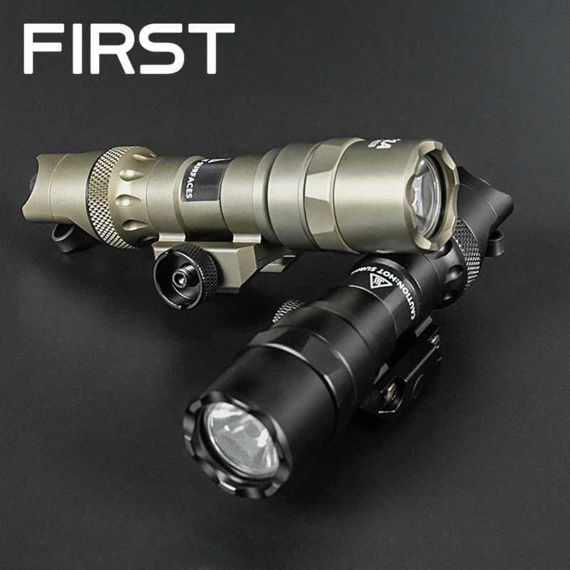 Tactical M600B M300B Scout Light Rifle Flashlight LED Hunting Spotlight Dual Function Switch Suitable for 20MM Rail W250722