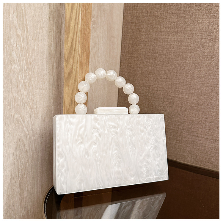 Elegant Acrylic Beaded Handbag with Adjustable Chains for Evenings