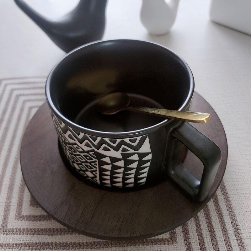 Designer Coffee Cup Black Bone China Luxury Mug Set Pair Premium Ceramic Tea Cups Tea Coffee Mugs and Saucers Gift Sets Drinkware