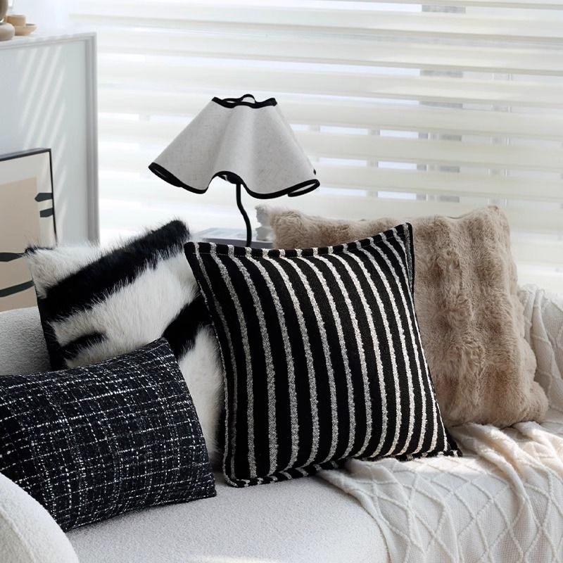 Designer French Light Luxury High-End Ins Black And White Pillowcase Living Room Modern Sofa Simple Pillow Bedside Nordic Cushion (not including Inser