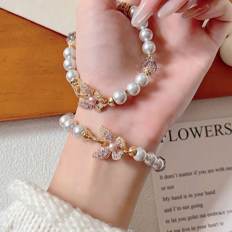 French Style Shijia Pearl Zircon Butterfly for Women, Light High-end Feel, Elegant and Versatile Bracelet Jewelry
