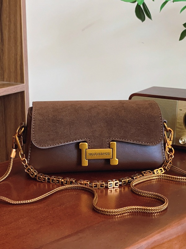 2025 New Women's Bags - High - end Chain Armpit Bags with a Sense of Luxury Versatile Hand - held and Cross - body Bags Retro Small Square Bags