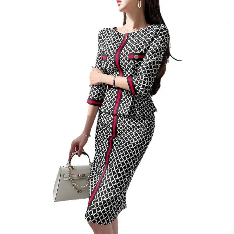 Style European And Korean Womens Clothing Socialite Printed Waist-Fitted Ruffle Edge Dress Summer Professional Wear 250723