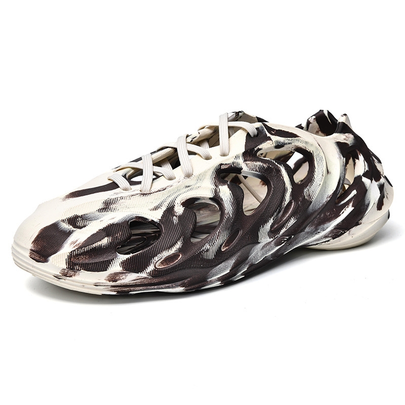 summer mens beach clogs trendy style the same style of hollowedout toecap shoes large size 3948