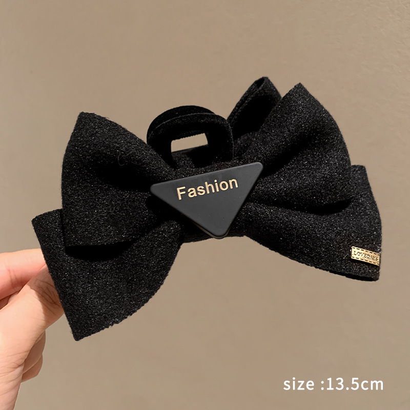 Christmas Gift Hair Clips Fabric bow Designer Women Luxurys Hairpins Fuzzy Letters Claw Clip Furry Winter Warm Hair Pin Designers Girls Hairclips Jewe