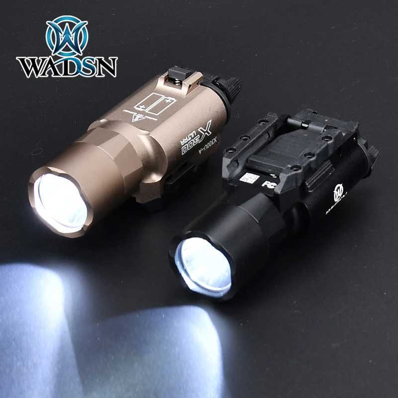 WADSN Tacitcal X300U x300 Ultra Surefire Flashlight Light For Picatinny Rail AR15 M4 HK416 Airsoft Accessories Weapon Gun W250722