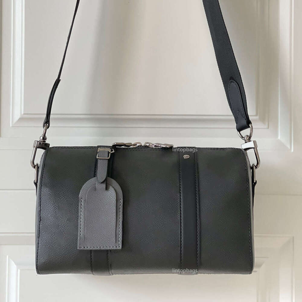 Designer Men's Pillow Bag Luxury Quality Handbag Leather Black Letter Messenger Bags Detachable chest bag travel bag Commuter Bag Work bag