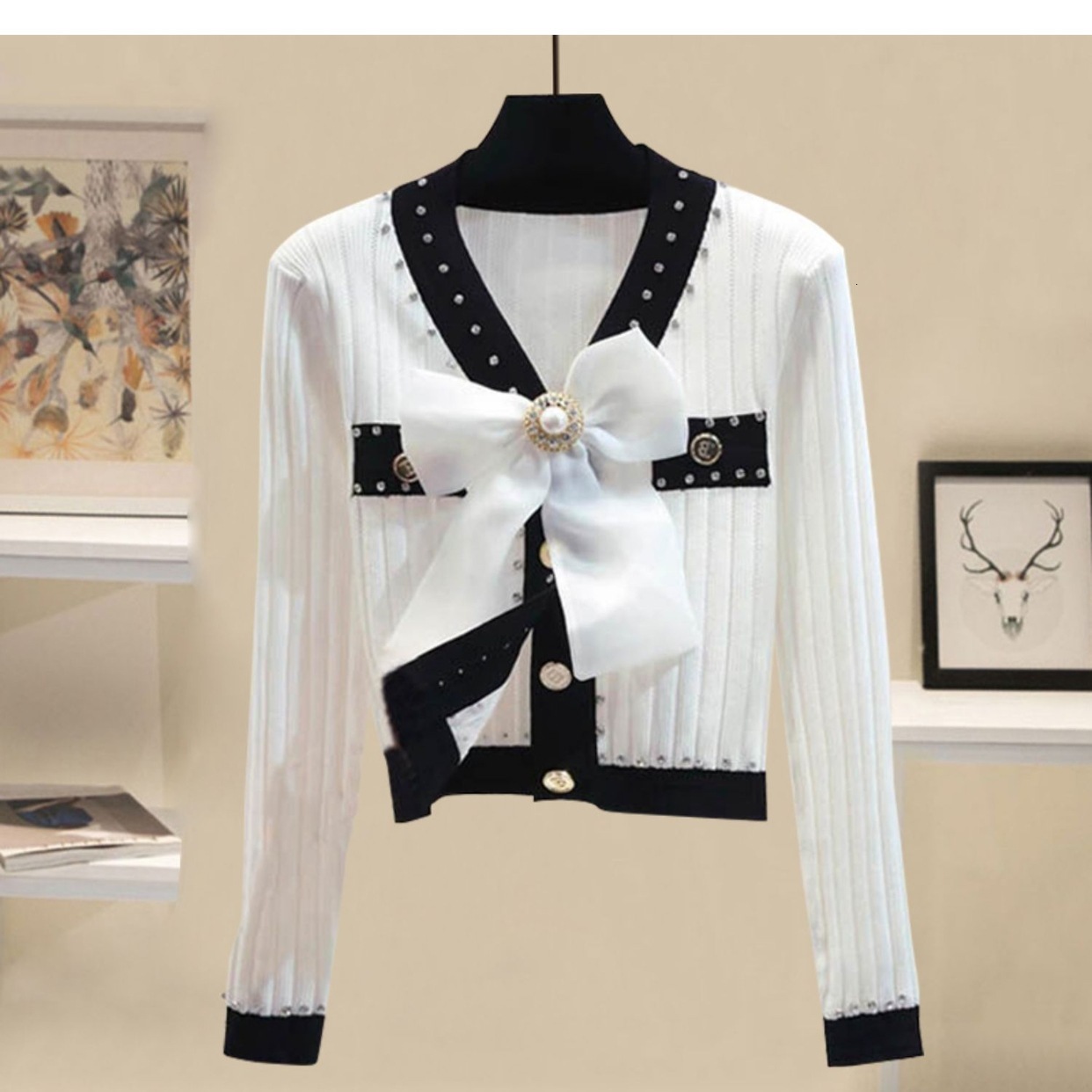 Korean Fashion Knitted Cardigan Women Clothing Spring New Vintage Chic Slimming Short Sweater Women Coats Tops Button Vintage250723
