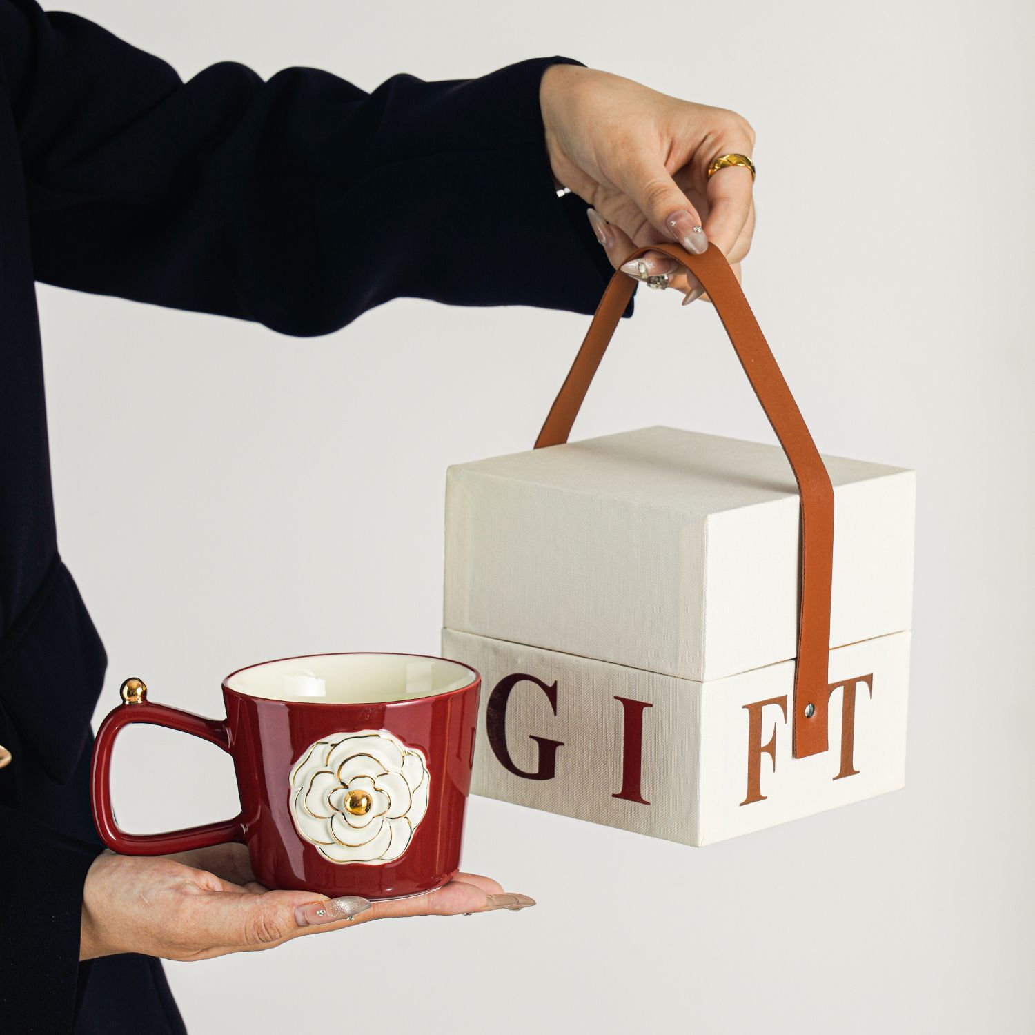 Designer Coffee Cups Luxury Camellia Bone China Mugs Elegant Coffee Cups Ceramic Tea Cups Tea Coffee Mugs With Gift Box Birthday Gifts For Women Mothe