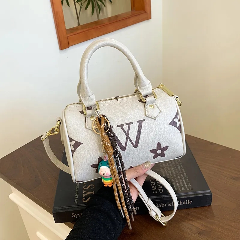 Mini women designer waist bag flower print fanny pack luxury men chest bags chain and leather strap shoulder bag crossbody bags