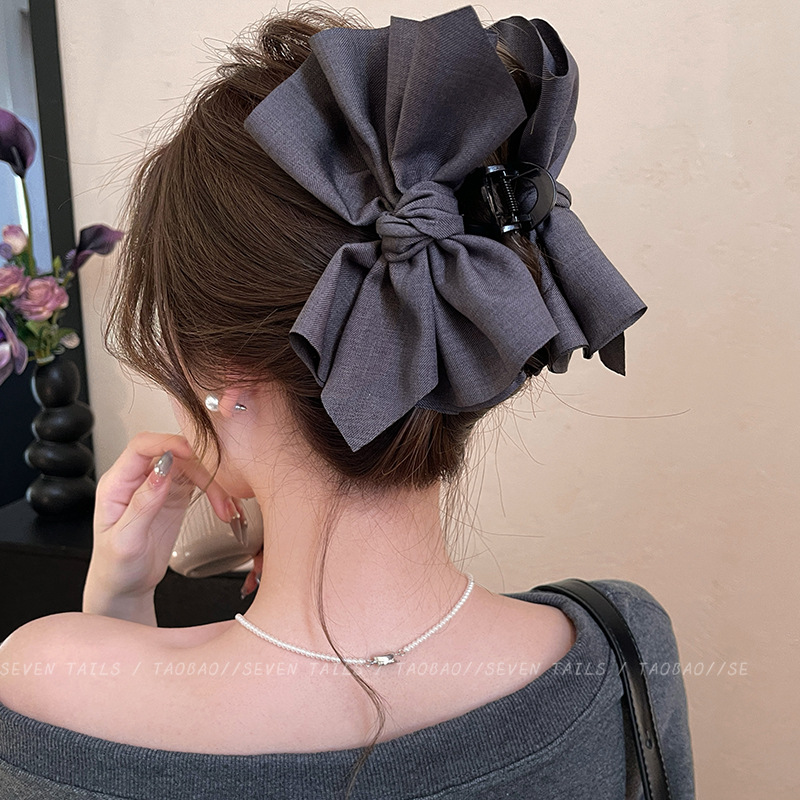High end black bubble bow hair clip, large size hair display, large hair volume, back of the head bun hair, shark clip hair accessory