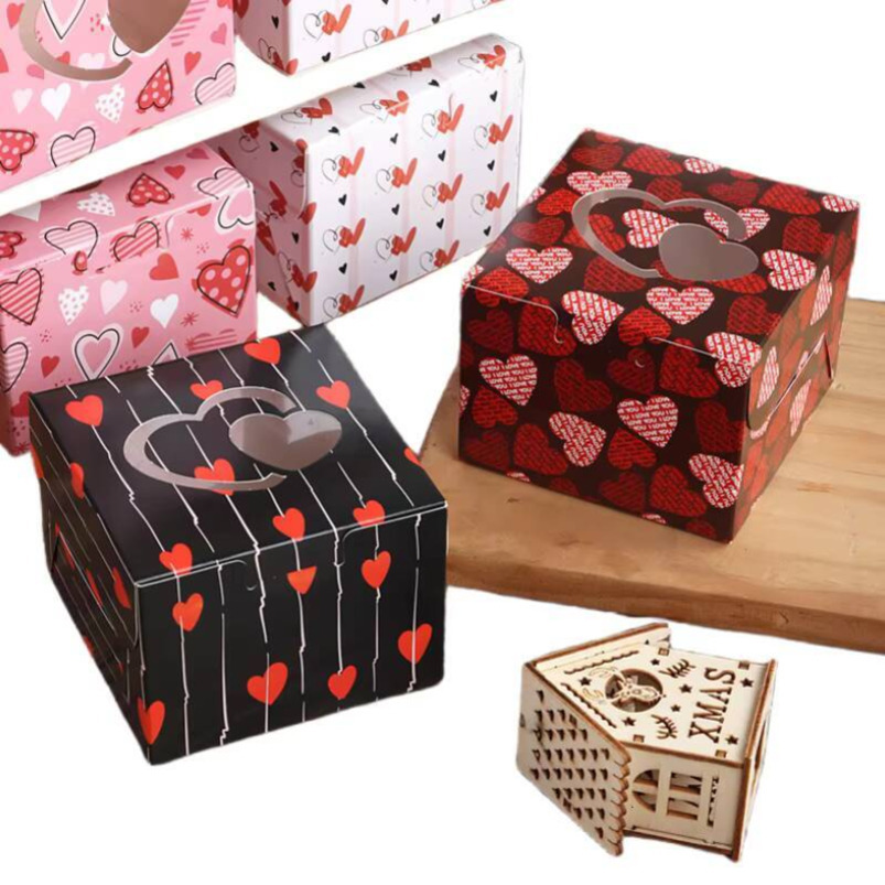 Valentine's Day Cute Love Heart Paper Box Matte Finish UV Advantage for Party Favor Candy Gift Chocolate Packaging with Window