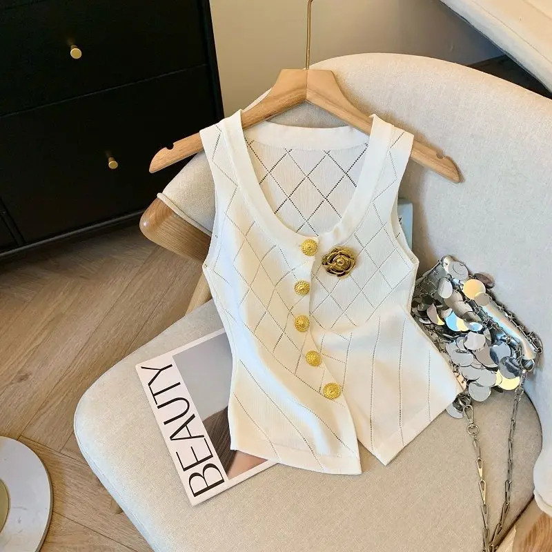 Women Clothes Stylish Vintage Elegant y Chic Hollow Button Knitted Vest Summer V Neck Sleeveless Black White Slim Tank Tops 250718