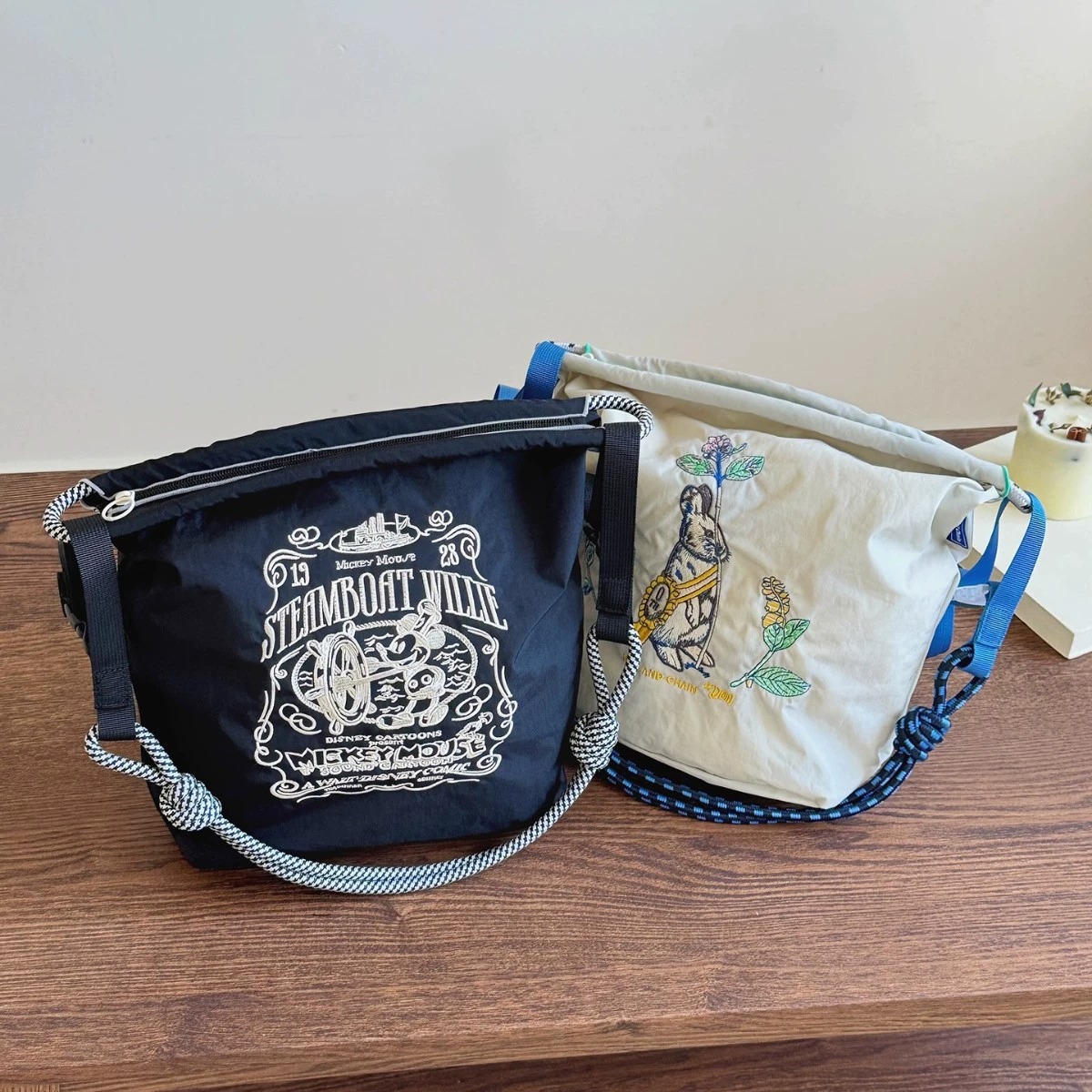 Labubu tote bucket designer large capacity shopping bags graffiti handbag high quality women shoulder bag shell crossbody purses