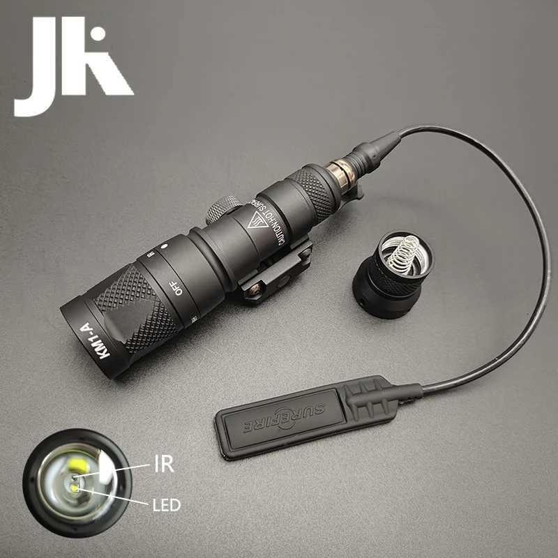 300V 600V White LED Light IR Tactical Scout Light Weapon Hunting Flashlight with Constant Function and Moment Switch W250722