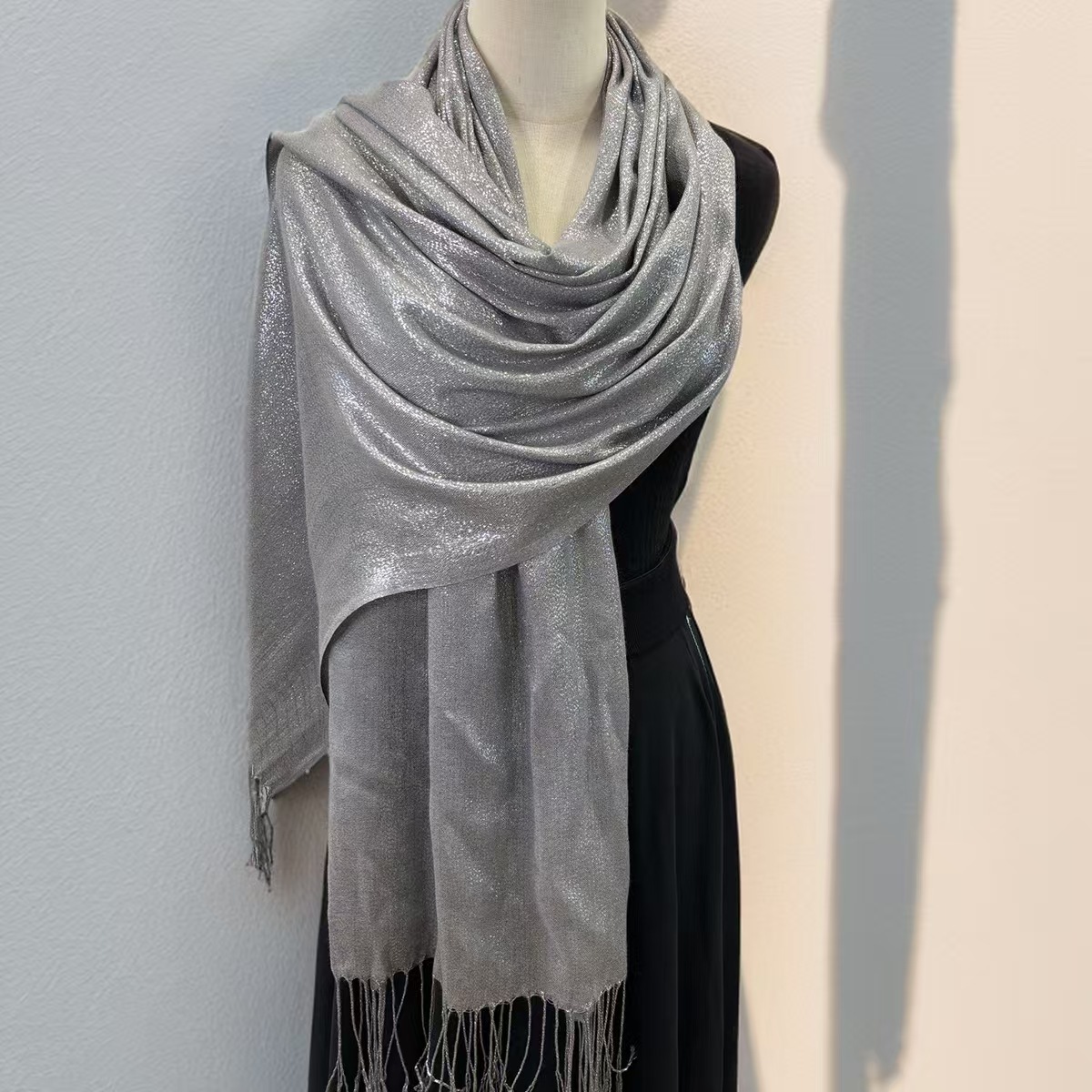 T1287 New European and American ladies shawl autumn and summer female tassel silver silk scarf