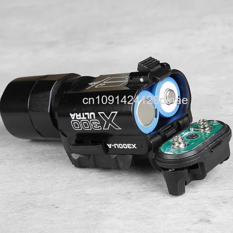 Tactical X300UA X300U-A Flashlight X300U Scout Light White LED Hunting Weapon Light Fits 20mm Picatinny Rail W250722