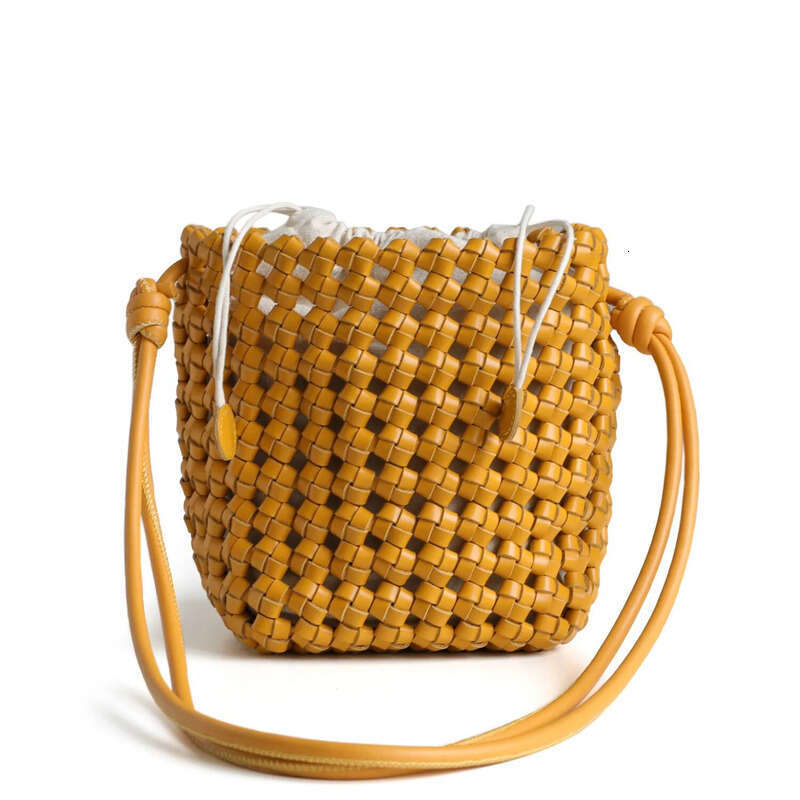 2025 New Niche Vintage French Genuine Leather Woven Cowhide Hollow Mini Women Handbag Shoulder Crossbody Bucket Bag