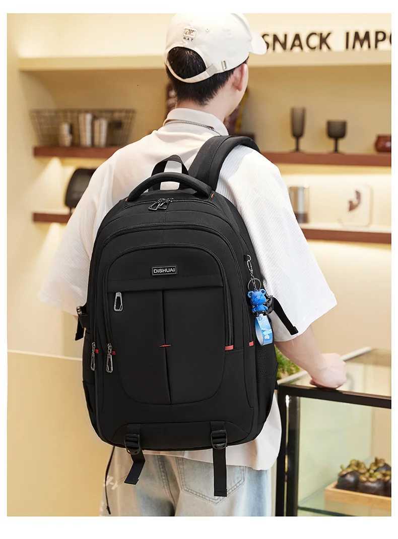 2025 new camouflage backpack for boys High capacity school bag for junior high school students Outdoor travel backpack for men S250723