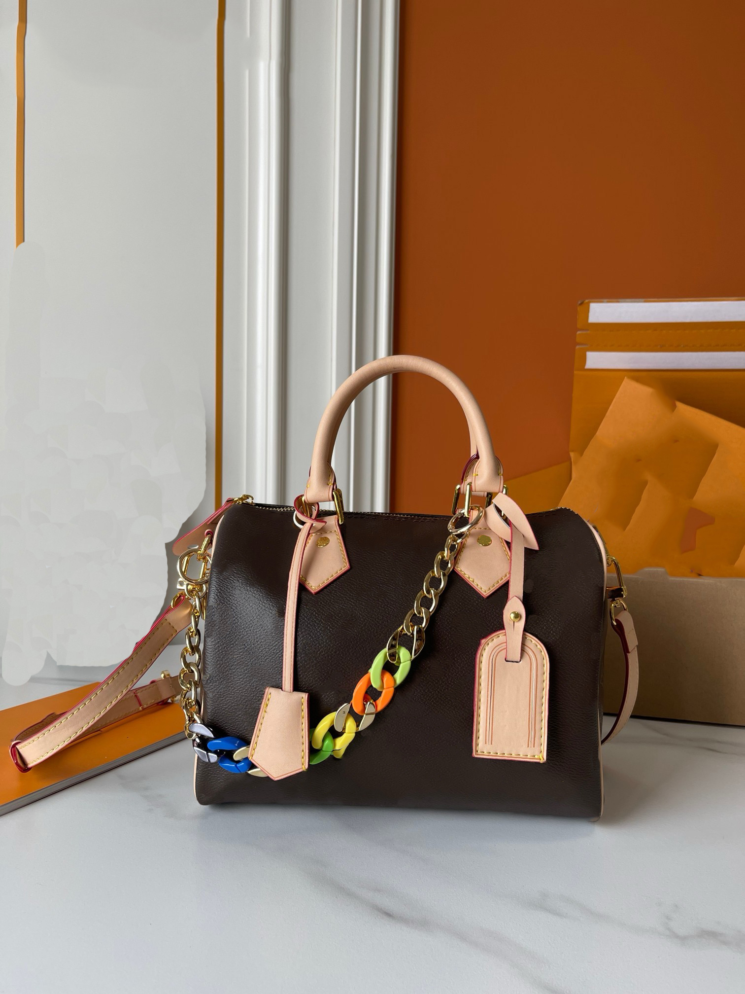 2025high-quality luxury designer fashion bag classic cross-body bag leather casual handbag women's luxury brand shoulder bag