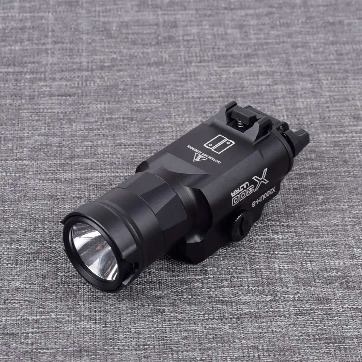 Tactical X300 Upgrade XH35 X300UH-B Weapon Scout Light 1000 Lumens Ultra-High Dual Output LED Hunting Flashlight for Glock 17 19 W250722