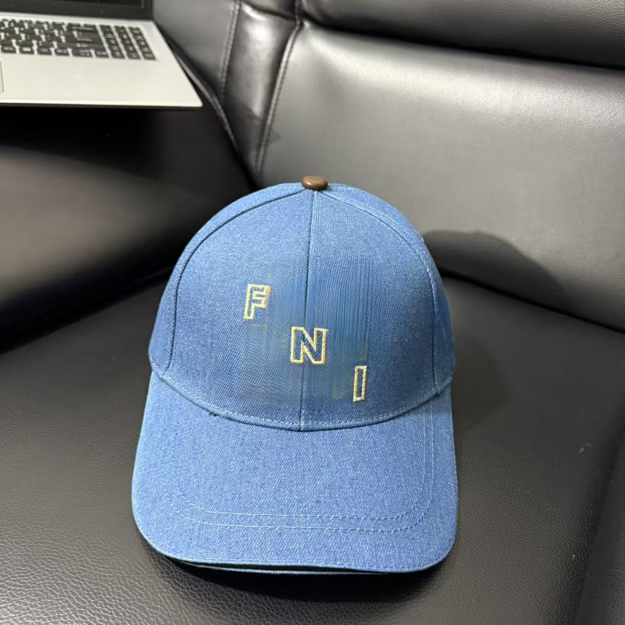 Men's Fashion Letter Embroidery Spring Quick-Drying Breathable Peaked Cap Outdoor Casual Sun-Proof Curved Brim Baseball