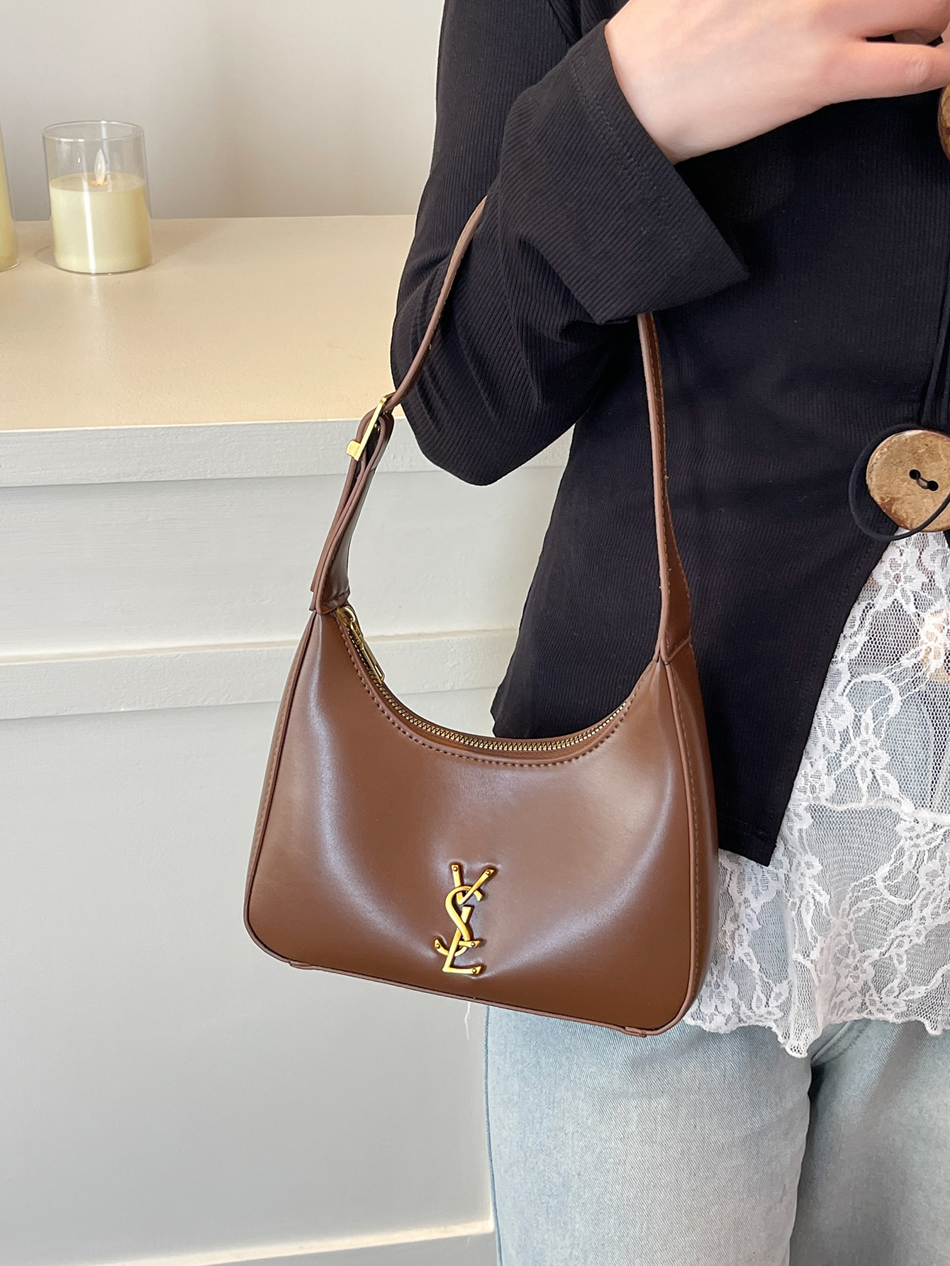 Designer bag Shoulder Bag Luxury Bag beach bag Crossbody Purse Designer 2025 New Women's bags summer woven bags small hollow bag underarm commuti
