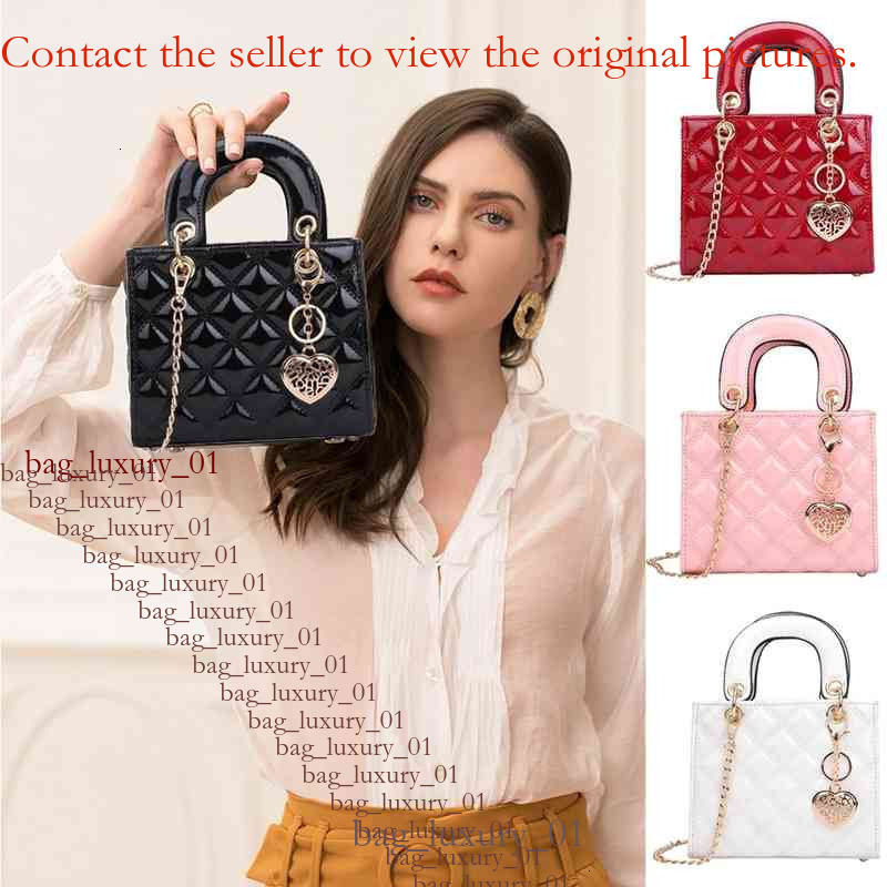 Shoulder Bags Designer Bag Red Brides Wedding New Gift for Best Friend Large Capacity Matte Leather Handheld Crossbody Princess Dai Bag rsaddle bags designer