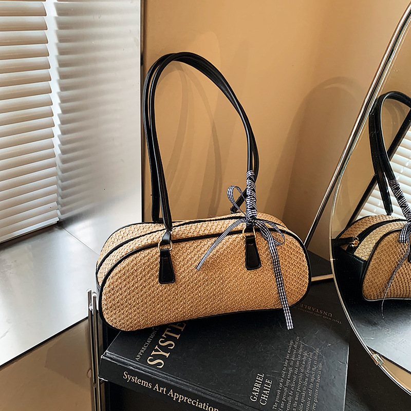 2025 Summer new women's crossbody bag large capacity women's hand woven bag new beach vacation commuting handbag new women's women'