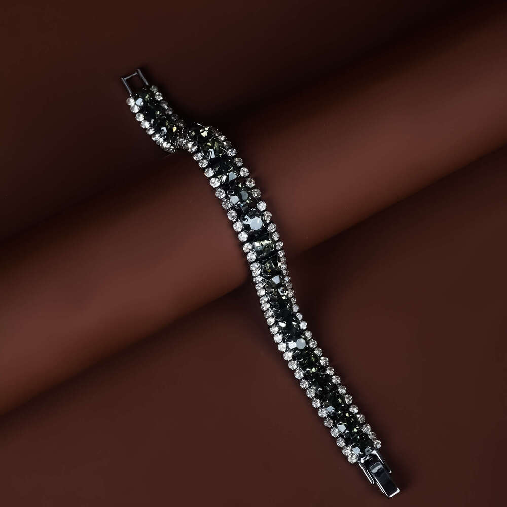 New style dia-studded bracelet fashionable temperament jewelry accessory