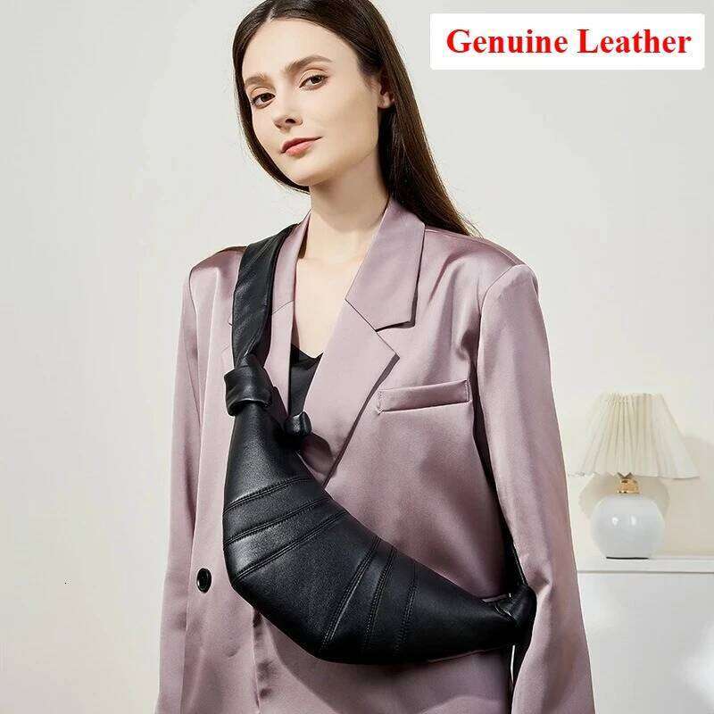Women Lambskin Croissant Shoulder Bag Designer New Brand Fashionable Versatile Black Soft Dumpling Chest Crossbody Bags