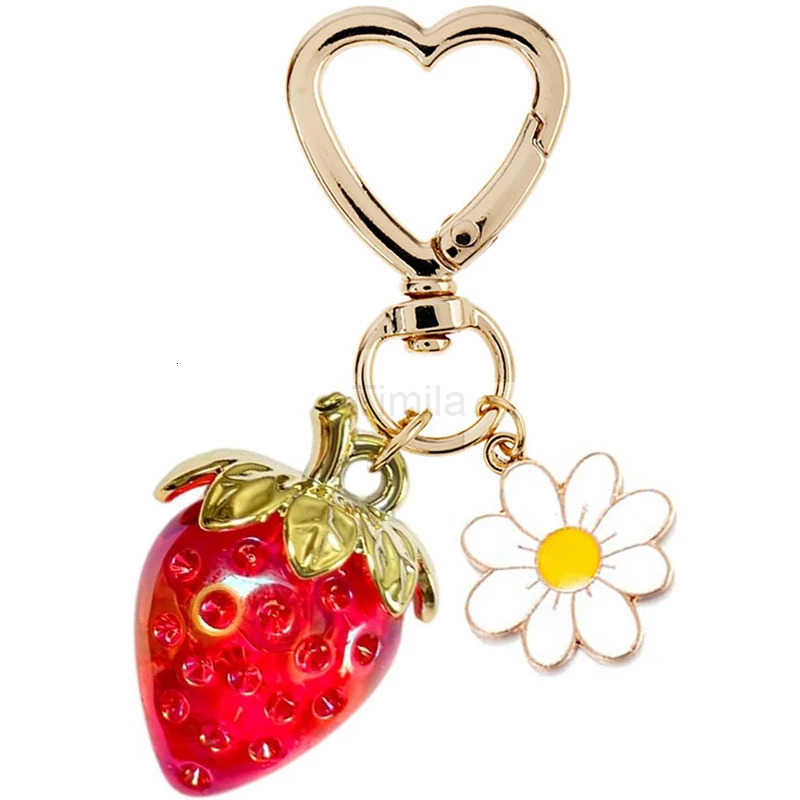 ute Strawberry Keychain Bag Charms Kawaii Heart Flower Key chains Accessories Decor for Girls Purse Gifts U250723