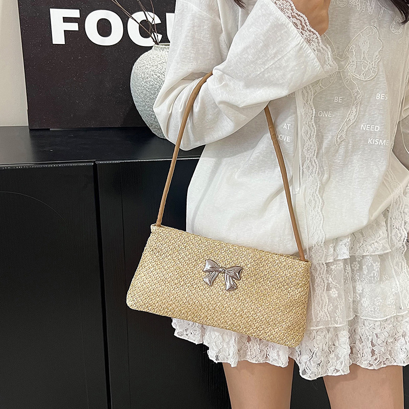 women's 2025 Summer new women's crossbody bag woven hollow bag Summer new wide shoulder strap retro straw woven new women's shoulder ba