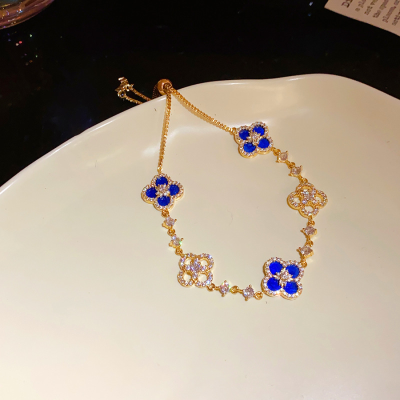 Gold Tone Clover Shaped Link Bracelet Shell & Crystal Accents Elegant Party Jewelry And Daily Wear Gift For Her High Quality And Stylish Jewelry