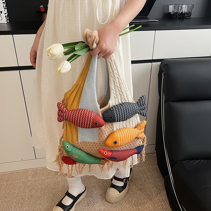 2025 Summer New Women's Crossbody Bag women's Summer New Retro Tassel Art Knitted Bag Color Block Handbag New Women's Shoulder Bag New 