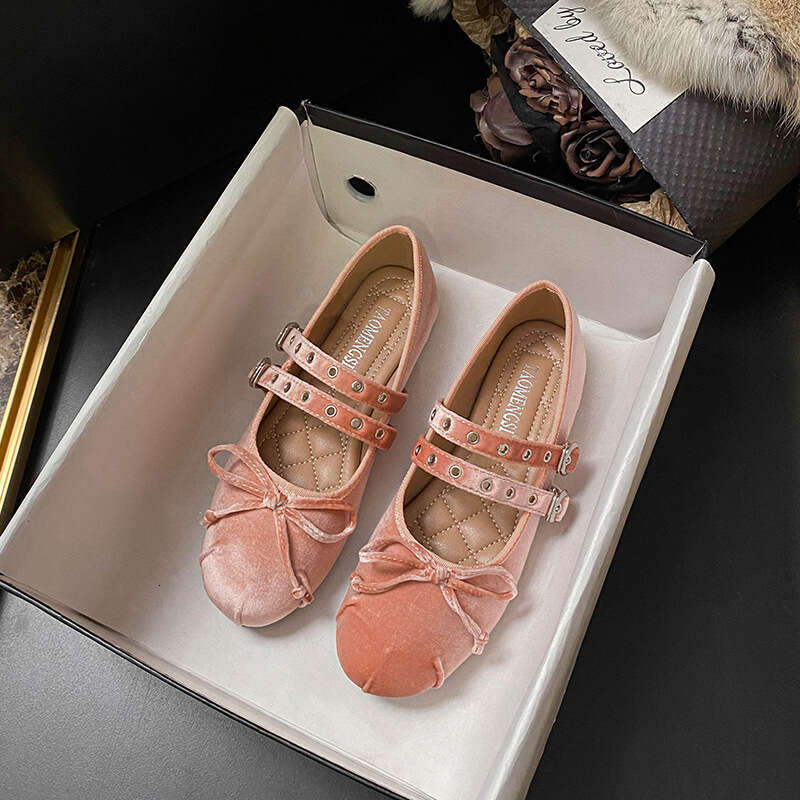 35-43 Plus Size Runaway Princess French Style Soft Sole Mary Jane for Women Fairy Bow Velvet Large Single Shoes