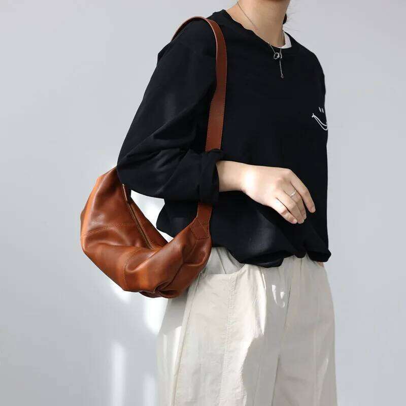 Luxury designer niche fashion messenger women soft cowhide shoulder bag practical and portable