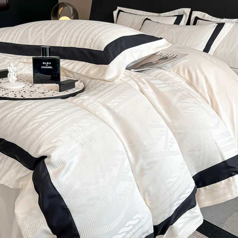4Pcs Luxury Pearl White Jacquard Black Wide Edge Bedding Set Queen King Size Duvet Cover Set Bed Sheet/Fitted Sheet Pillowcases XJ250619