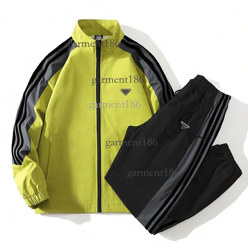 Designers Mens Tracksuits Fashion Brand Men Suit Spring Autumn Womens Two-Piece Sportswear Casual Style Suits Shorts t shirts 4f0