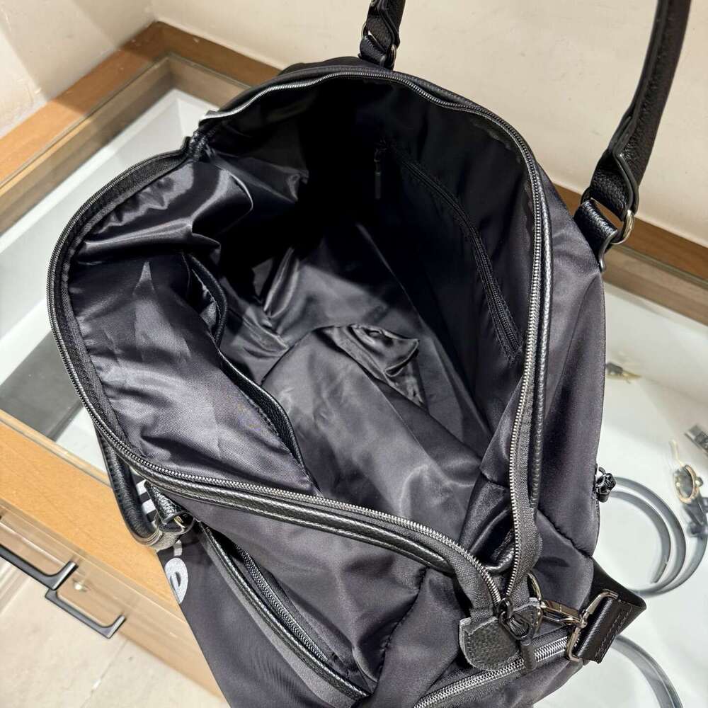 Large Capacity Travel Duffel Bag | Durable NylonMulti Pocket Design | Ideal for Gym Weekend Trips | Stylish SuepmreSports Bag