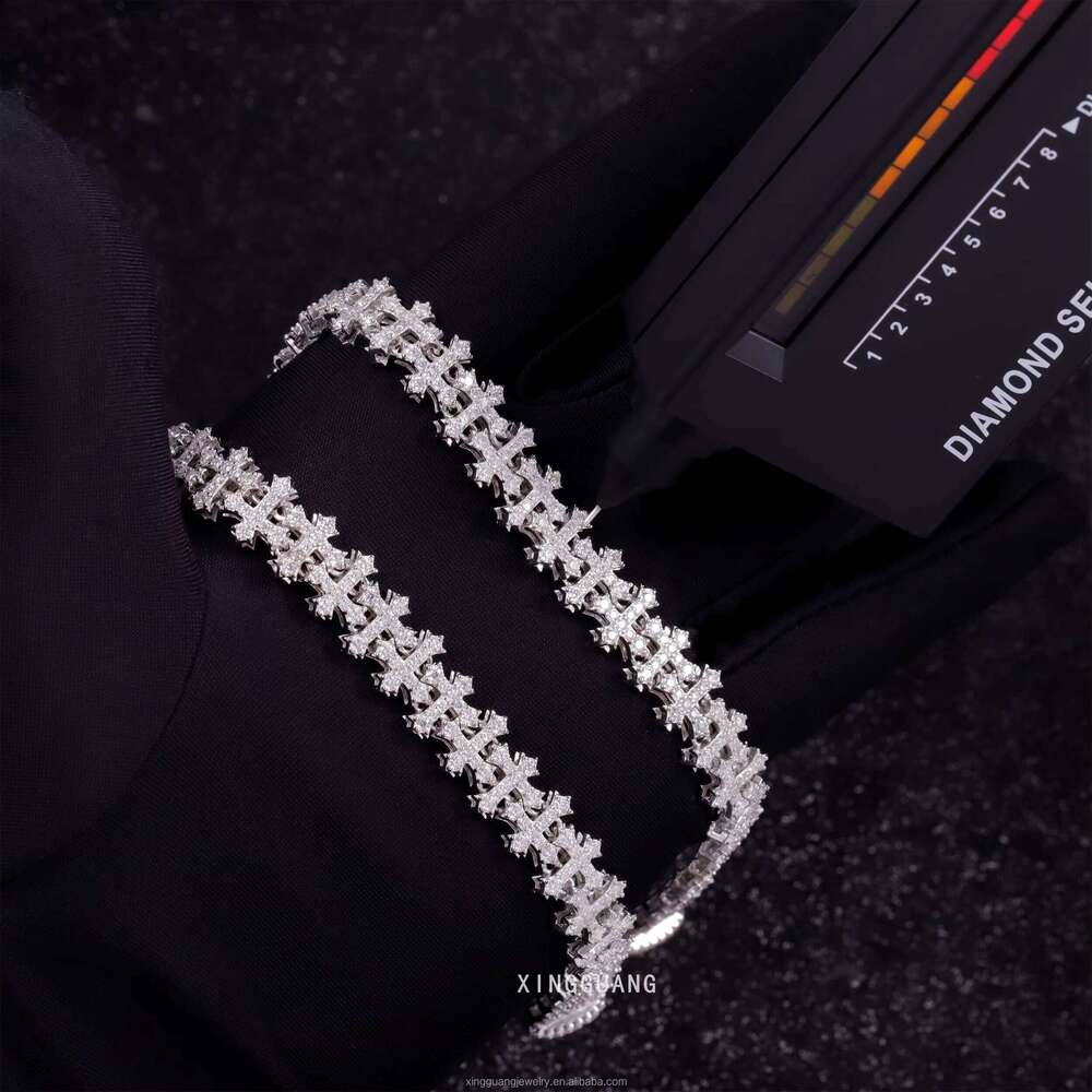 Fashion Best Selling Prong Setting White Gold Plated Iced Out Jewelry Moissanite Dia Hip Hop Cross Cuban Link Bracelet