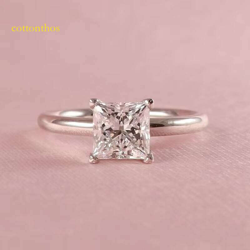Custom High Jewelry Women Dia 3Princess Cut VVS Moissanite 14K Gold Engagement Wedding Ring